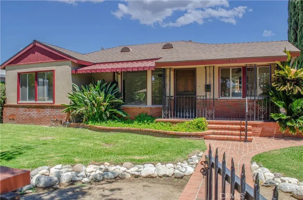 10520 Haskell Avenue, Granada Hills