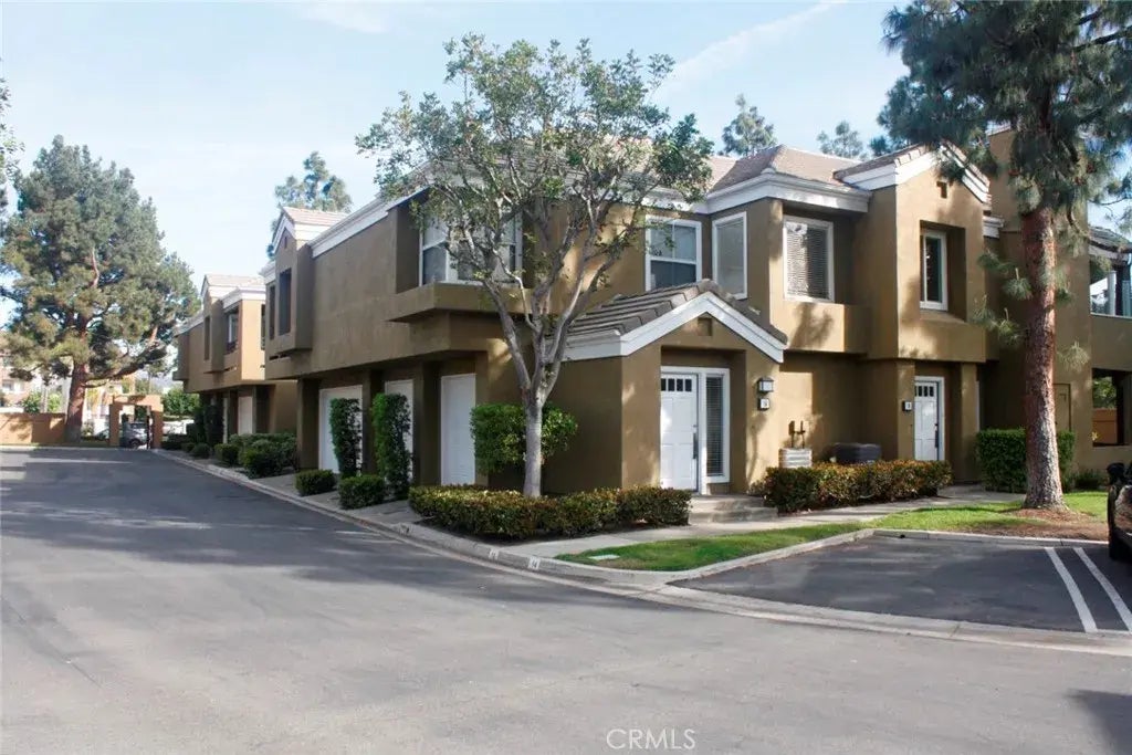 16 Scripps Aisle 174, Irvine