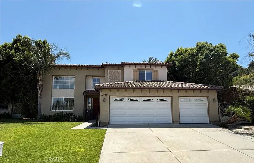 11737 Lois Court, Granada Hills