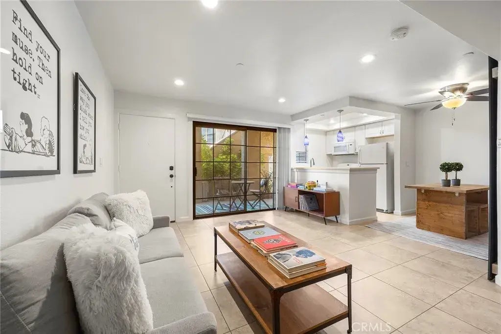 1068 Calle Del Cerro 1521, San Clemente