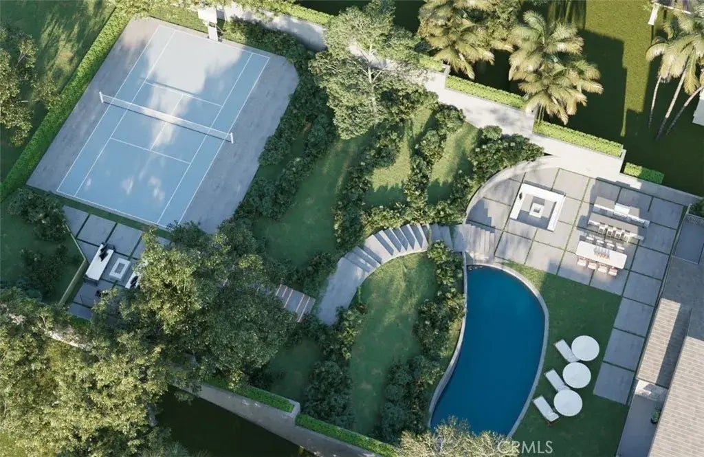 4053 Hayvenhurst Drive, Encino