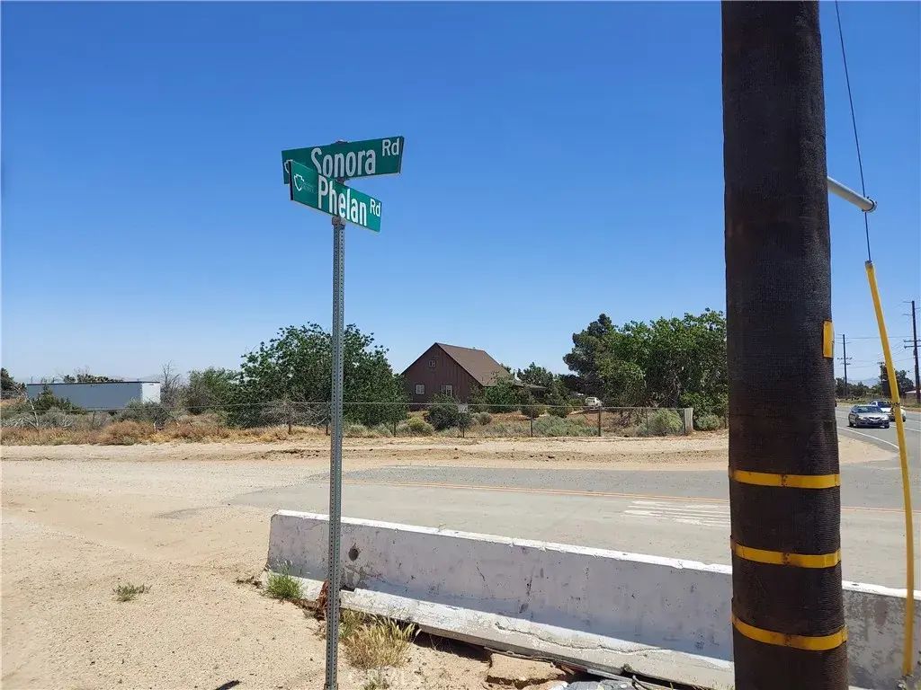 Phelan Parcel #3065-041-02, Phelan