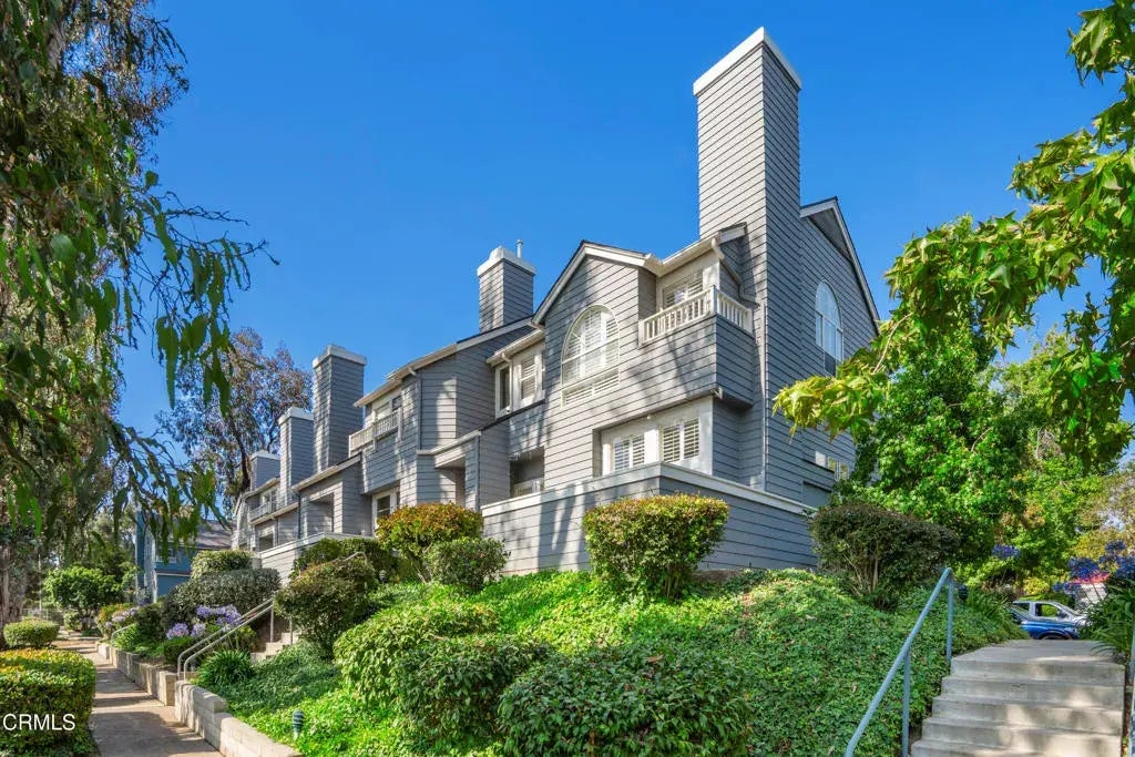 1051 Thomas Lane, Ventura