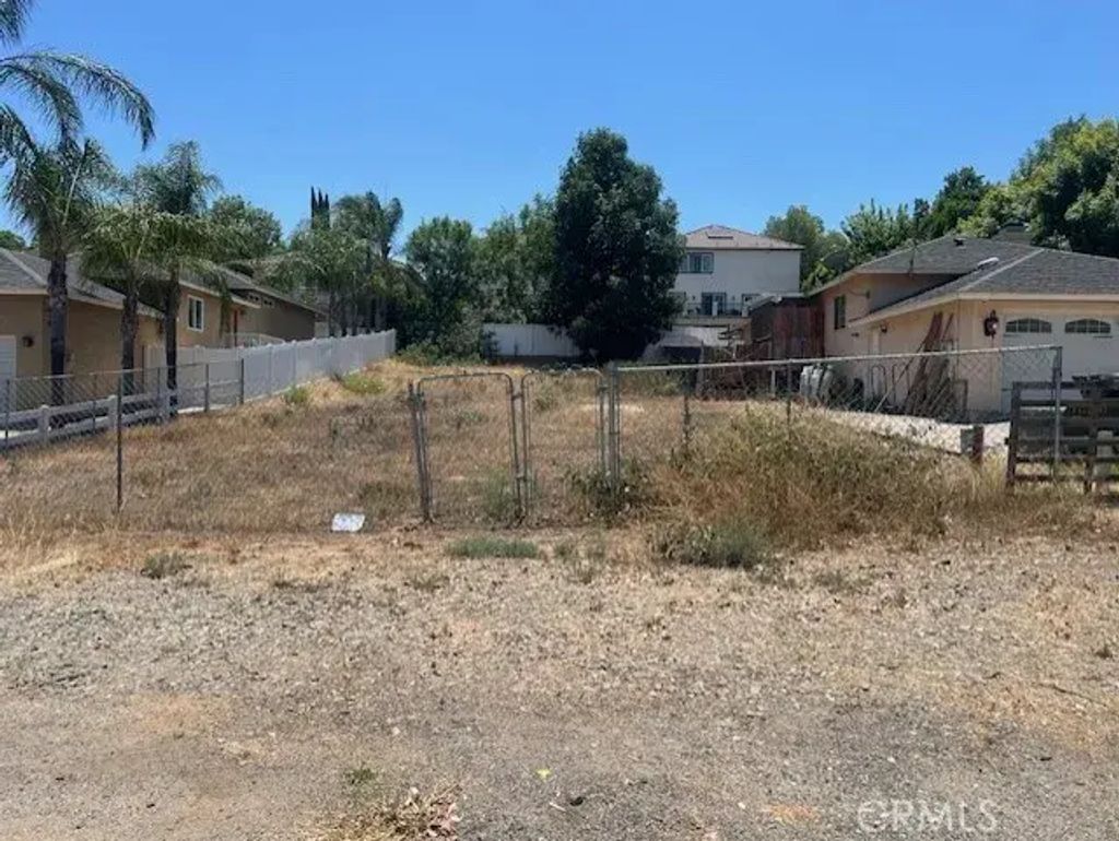 14465 Rock, Riverside
