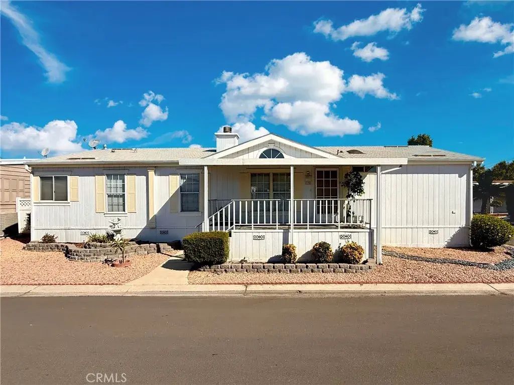 4000 Pierce 195, Riverside