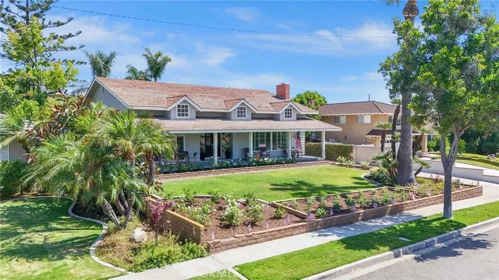 3315 E Romelle Avenue, Orange