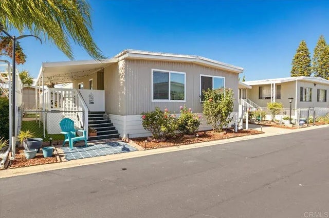 4660 N River 150, Oceanside