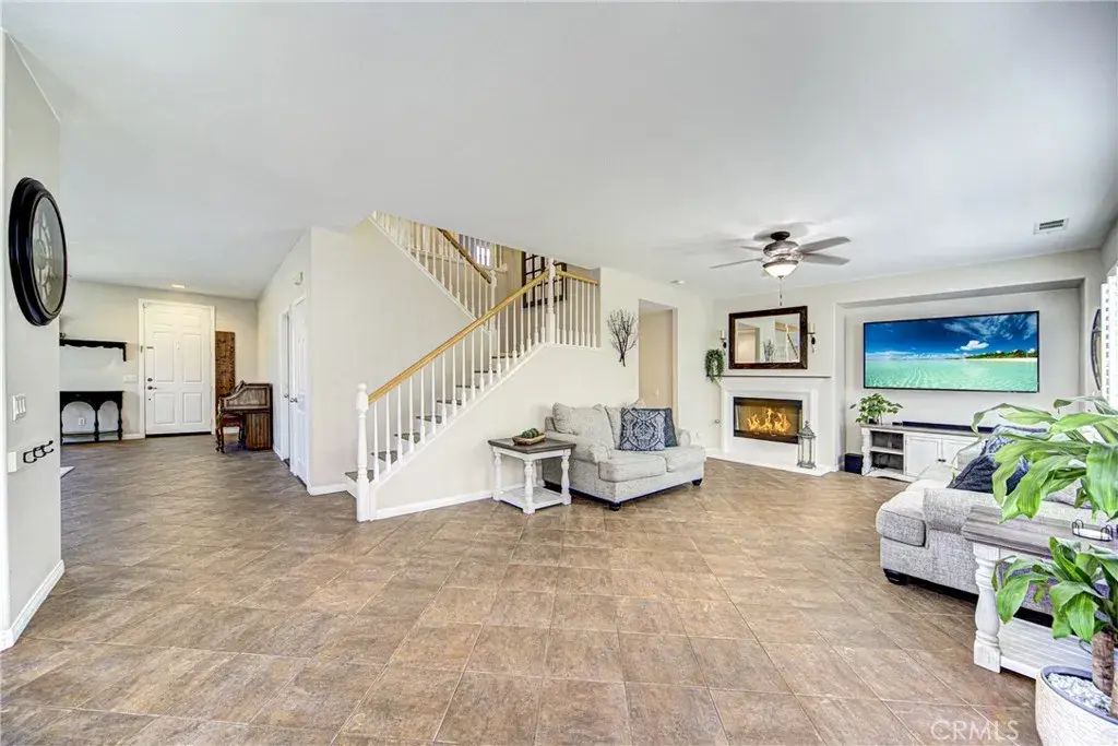 37361 Stellarview Avenue, Murrieta