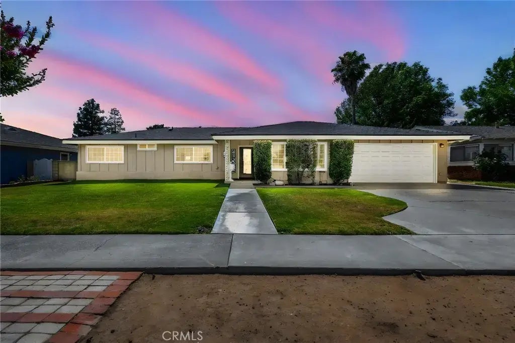 1219 N Van Buren Street, Placentia