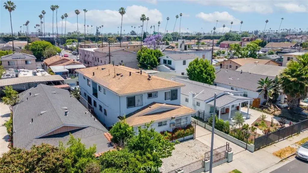 6606 Denver Avenue, Los Angeles