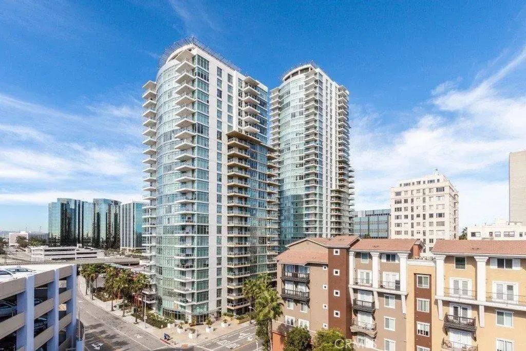 411 W Seaside Way 402, Long Beach