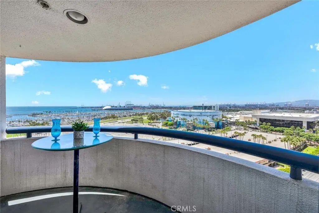525 E Seaside Way 1504, Long Beach