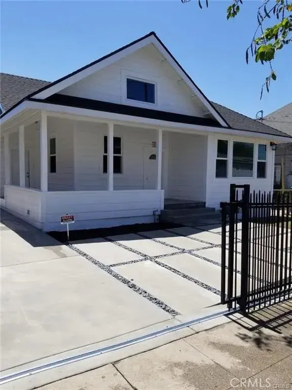 418 Camulos Street, Los Angeles