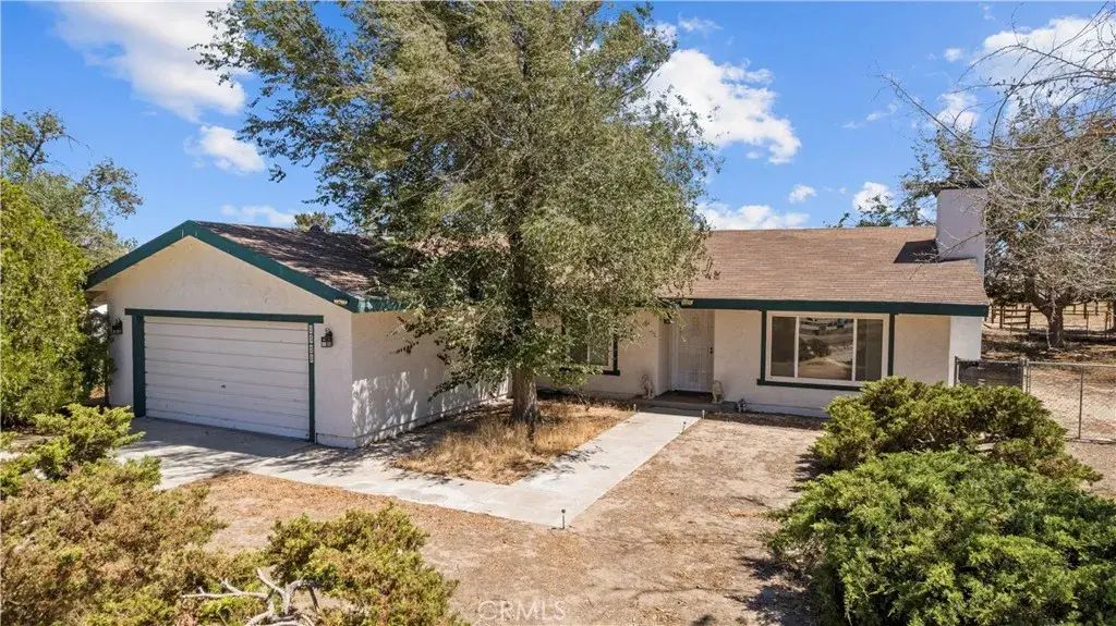 8558 W Avenue E8, Lancaster