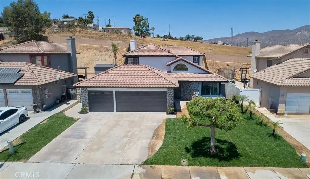 6550 Jewel Street, Jurupa Valley