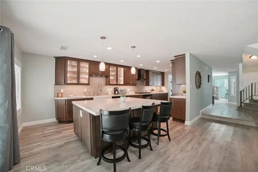 25231 Grovewood, Lake Forest