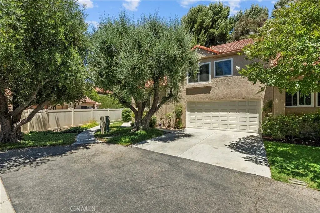 26337 Rainbow Glen Drive 244, Newhall