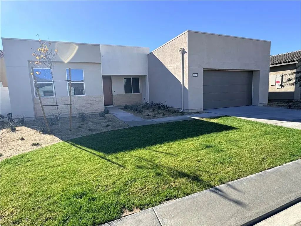 65187 Avenida De Nuves, Desert Hot Springs