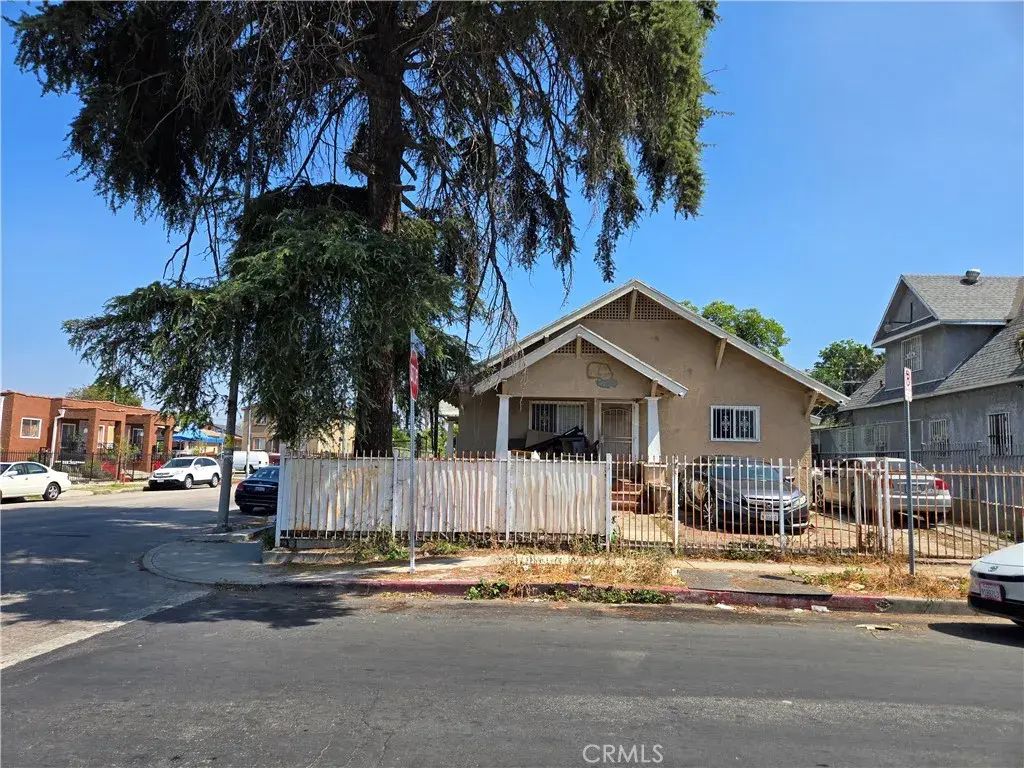 401 E 46th Street, Los Angeles