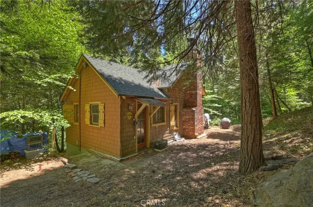 714 Blue Jay Canyon Road, Lake Arrowhead