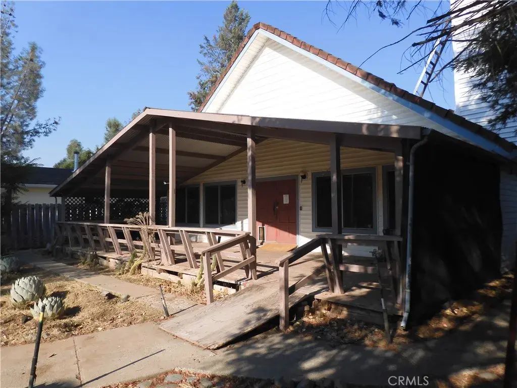 17216 Cedar Way, Clearlake Oaks