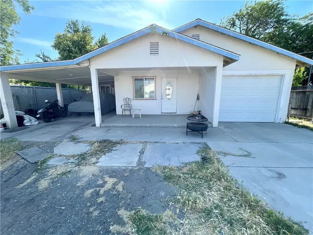 1325 Norton Avenue, Dos Palos