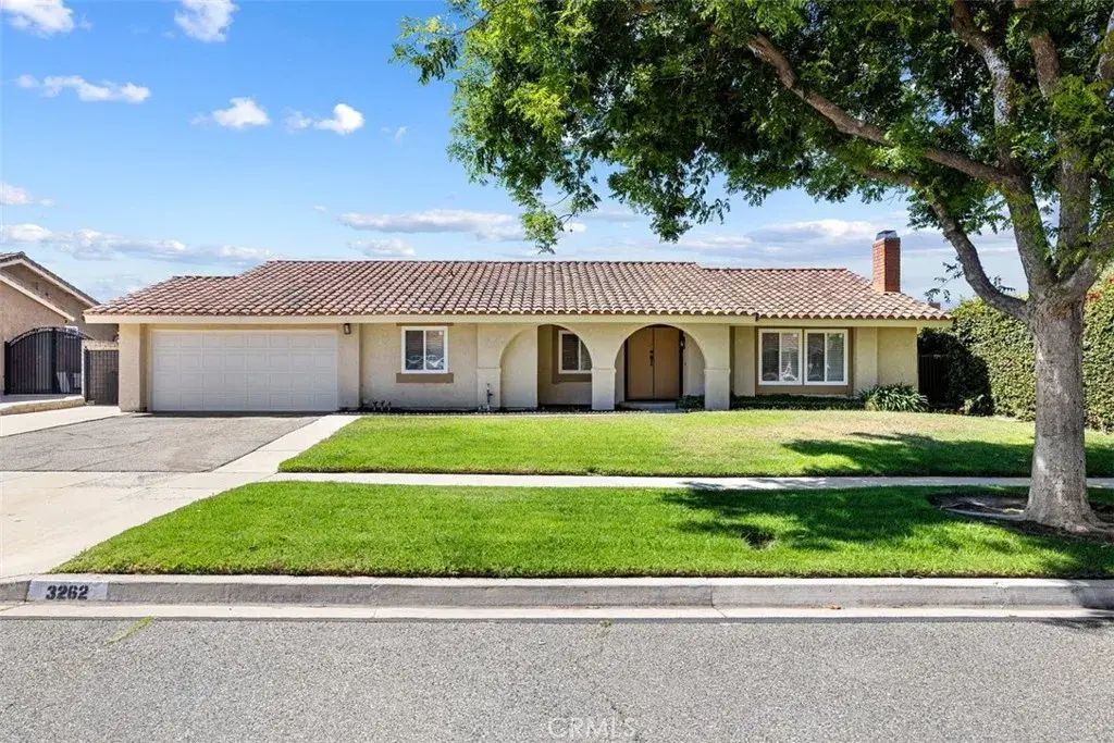 3262 Avenida Simi, Simi Valley