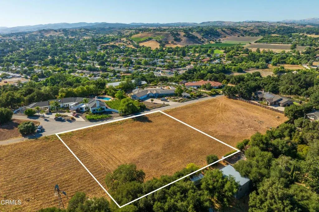 2210 Hill Haven, Solvang
