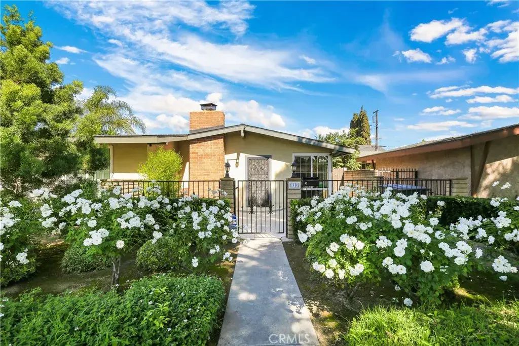 1305 W Beverly Drive, Orange