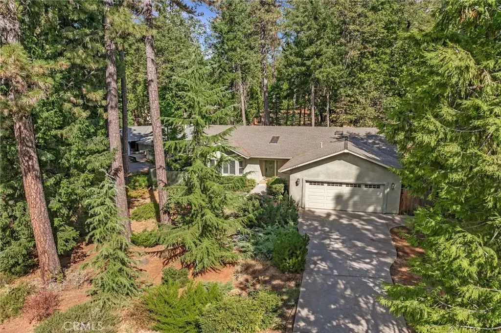 14642 Bridgeport Circle, Magalia