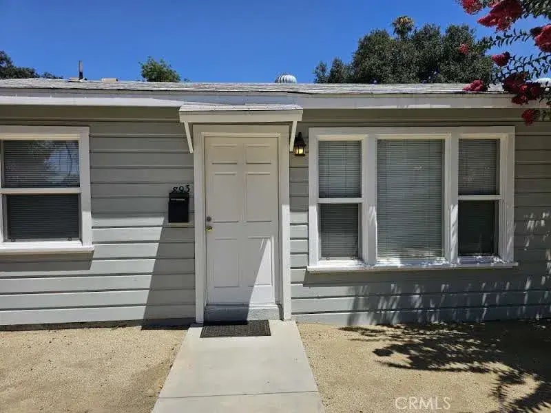 893 N Oakland Avenue, Pasadena