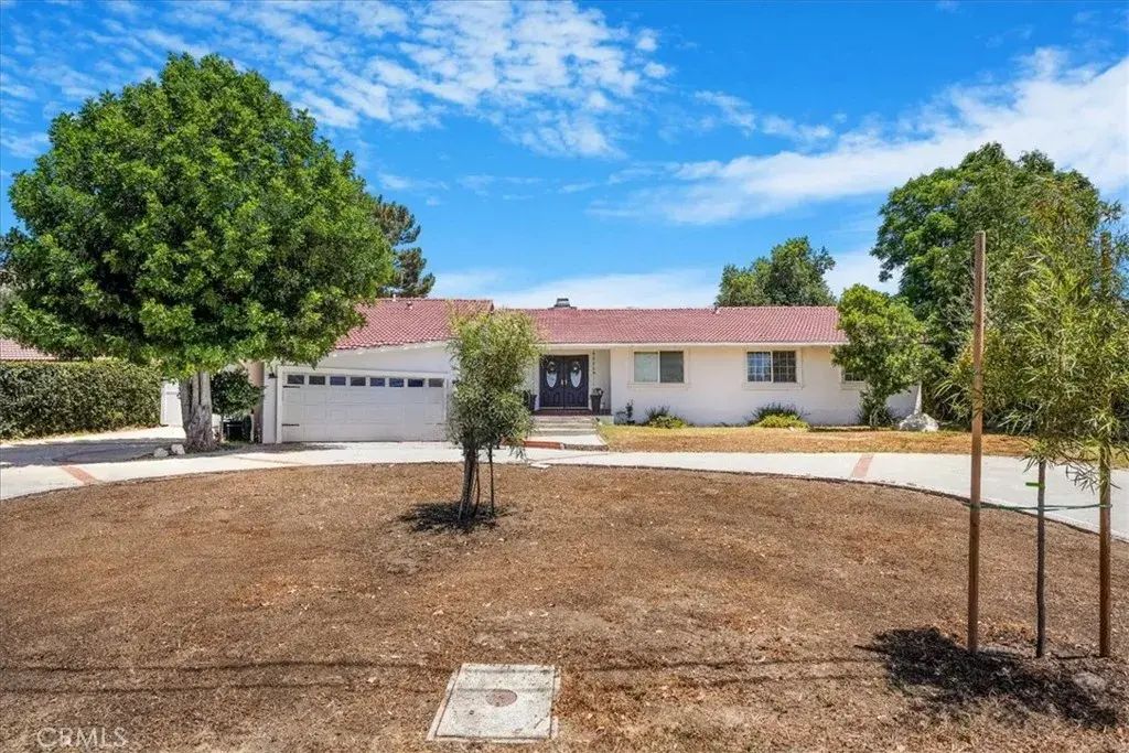 13720 Woodcock Avenue, Sylmar