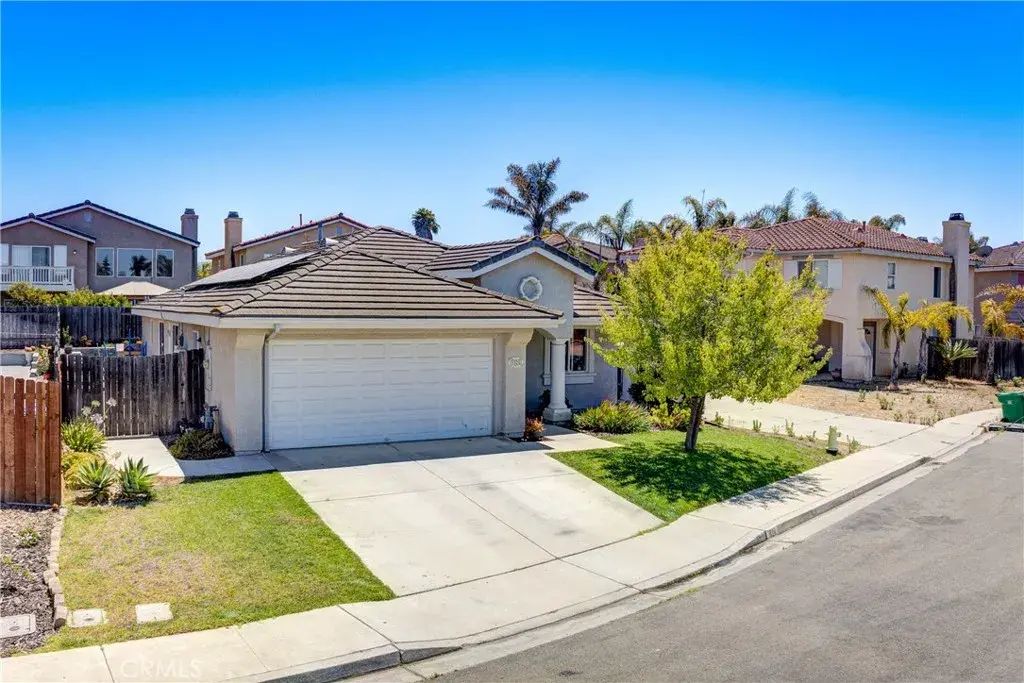 1824 Amy Way, Santa Maria