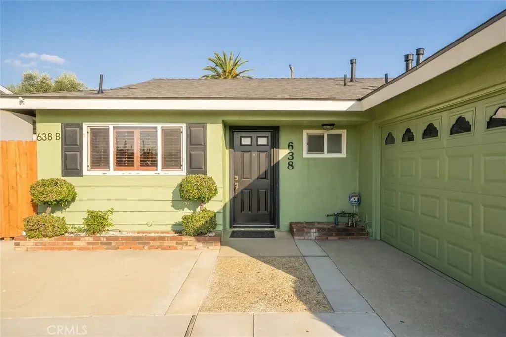 638 W Glen Lyn Drive, Glendora