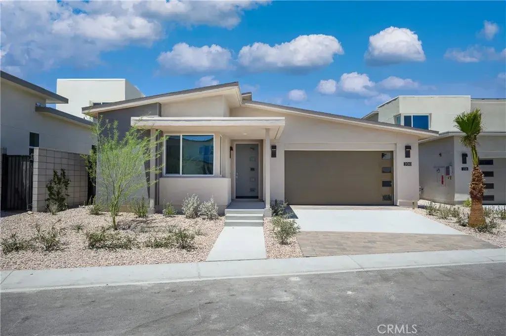 200 Mustang Lane, Palm Springs