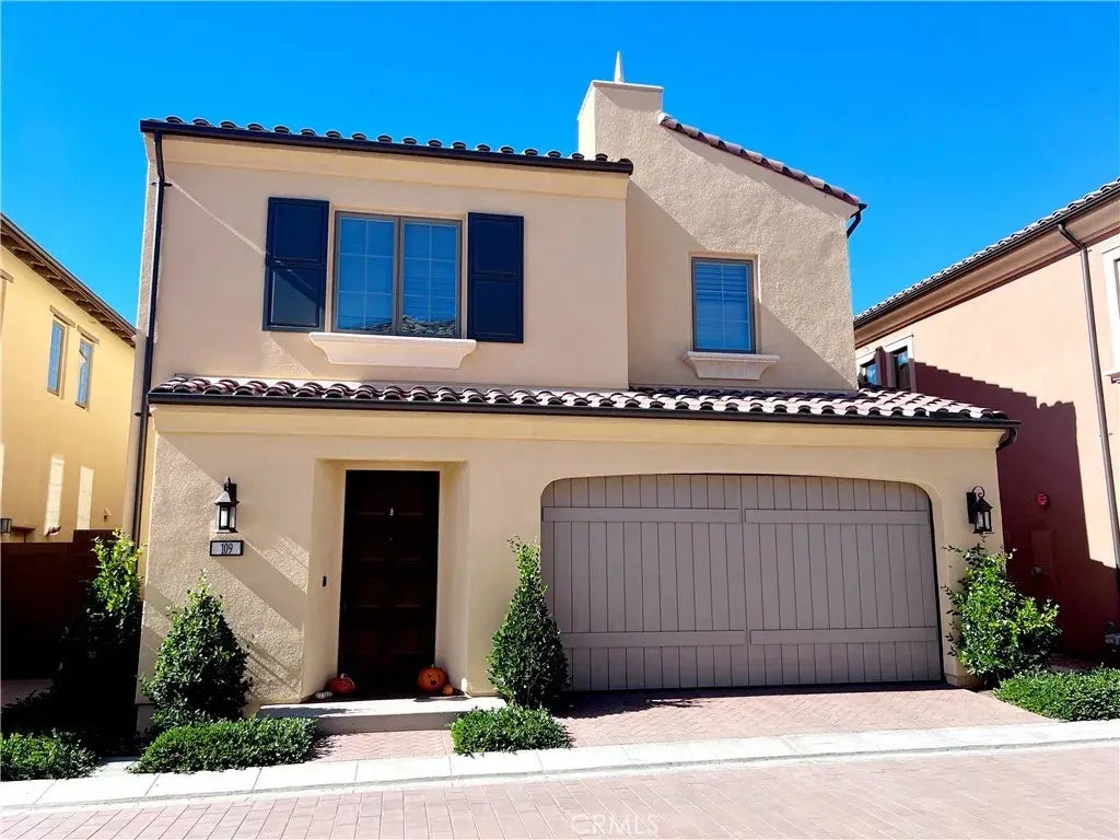 109 Tritone, Irvine