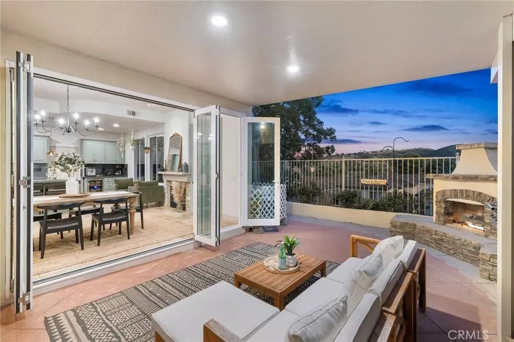 7 Leon, Aliso Viejo