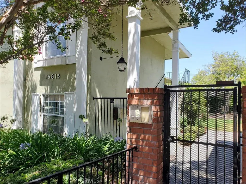 15815 Landmark Drive 6, Whittier