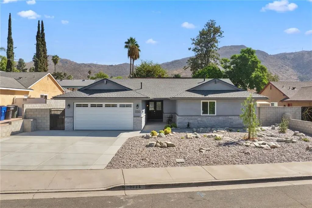 3386 Somis Drive, Riverside