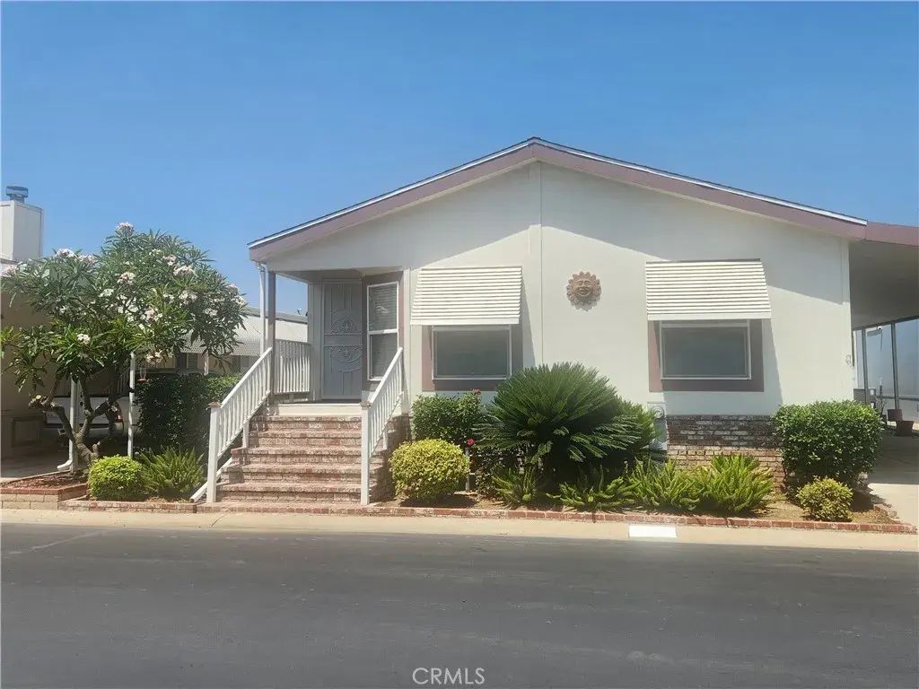 1245 W Cienega 75, San Dimas