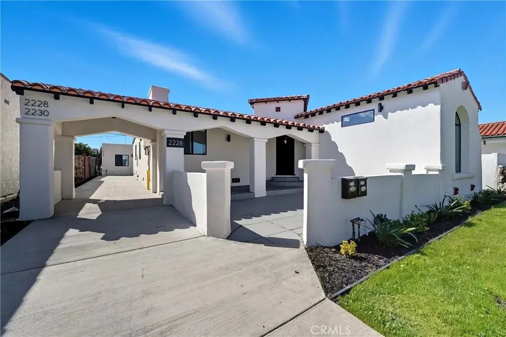 2228 W 73rd Street, Los Angeles