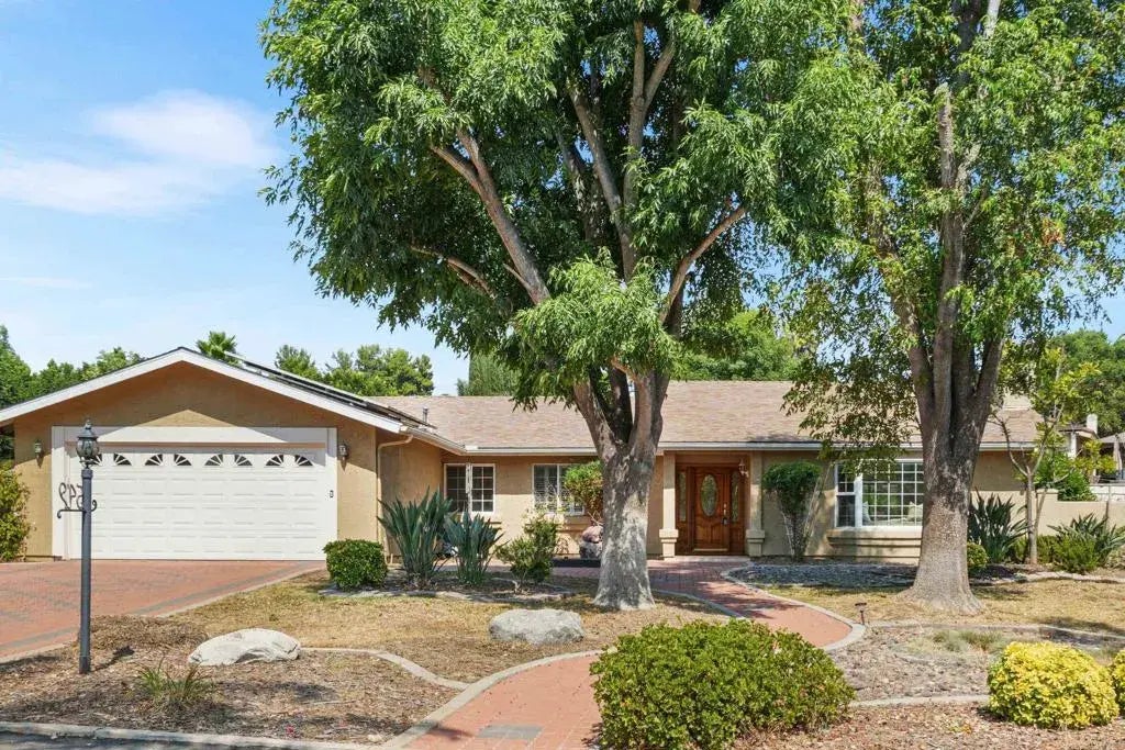 549 Eldorado Drive, Escondido