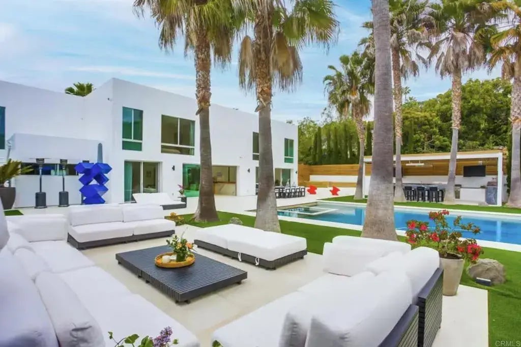 7713 Esterel Dr, La Jolla