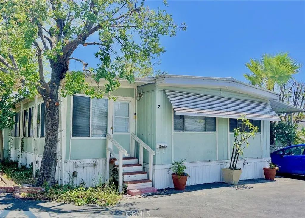 2 Donna, Mission Hills (san Fernando)