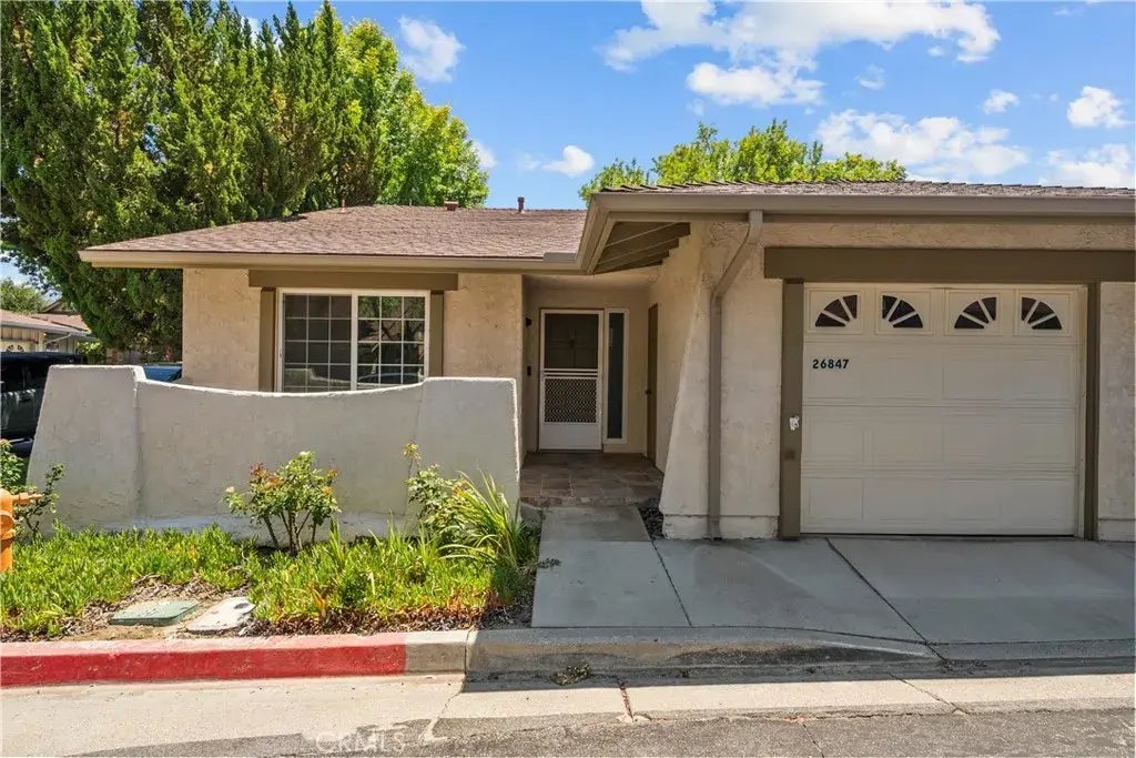 26847 Oak Branch Circle, Newhall
