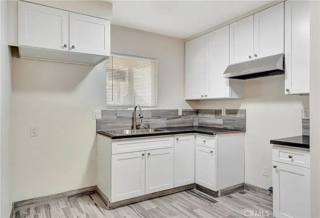 14233 Sylvan Street, Van Nuys