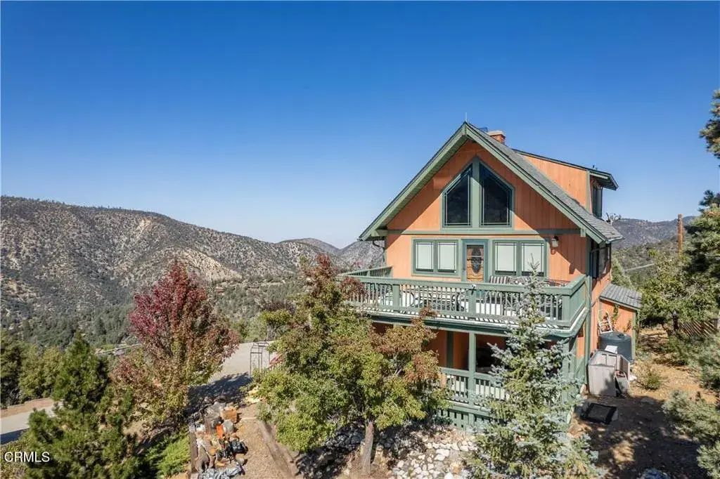 1715 Dawn Court, Pine Mountain Club