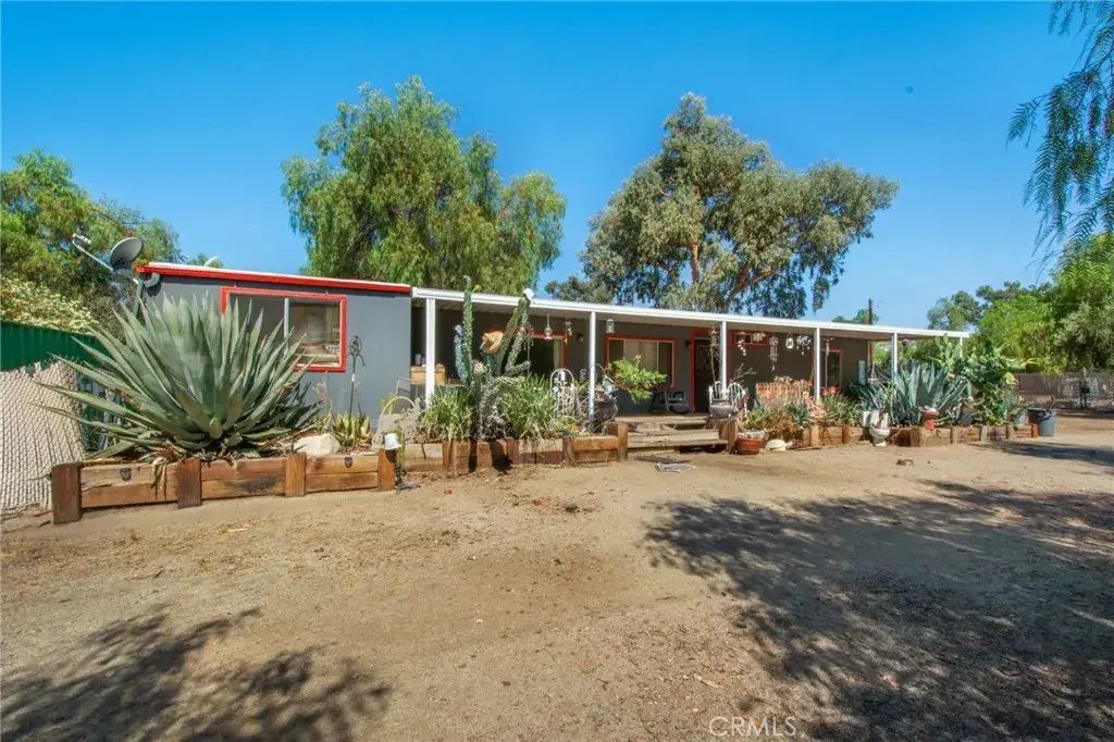 42350 Wilson Valley Rd, Aguanga