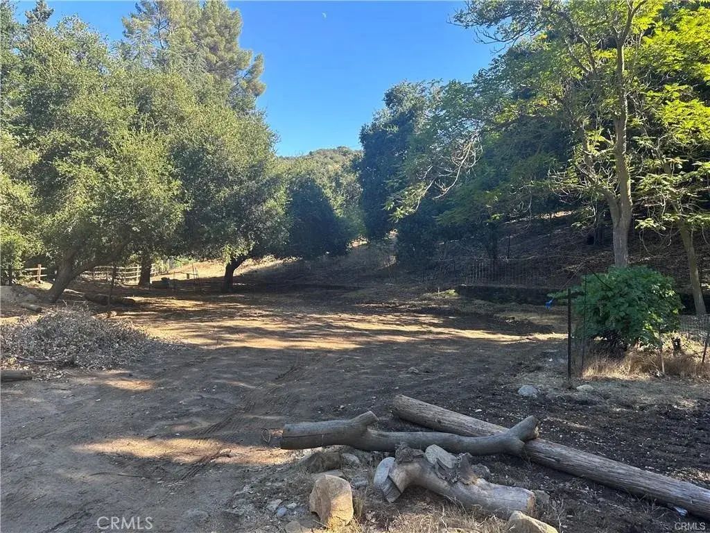 Paradise Lane, Topanga