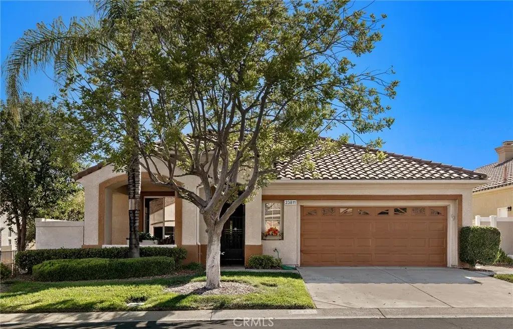 23811 Via Compadres, Murrieta